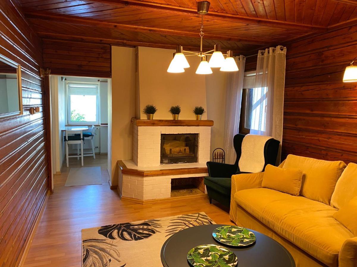 Apartamenty Domek Mysliwski Karpacz Exteriör bild