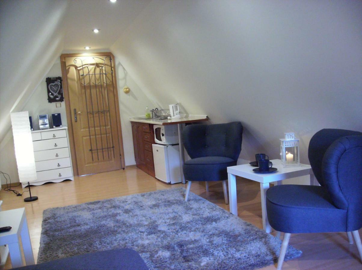 Apartamenty Domek Mysliwski Karpacz Exteriör bild