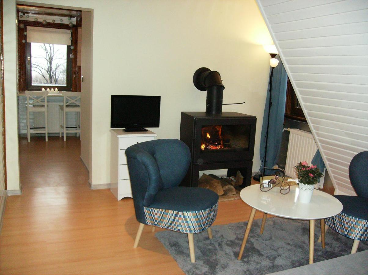 Apartamenty Domek Mysliwski Karpacz Exteriör bild